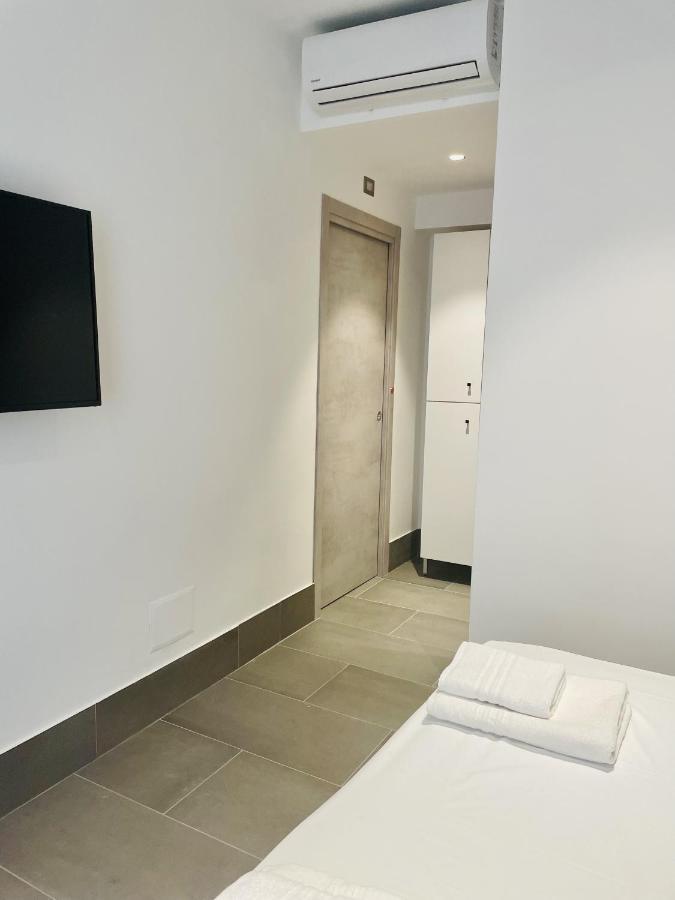 Smart Rooms Napoli Esterno foto